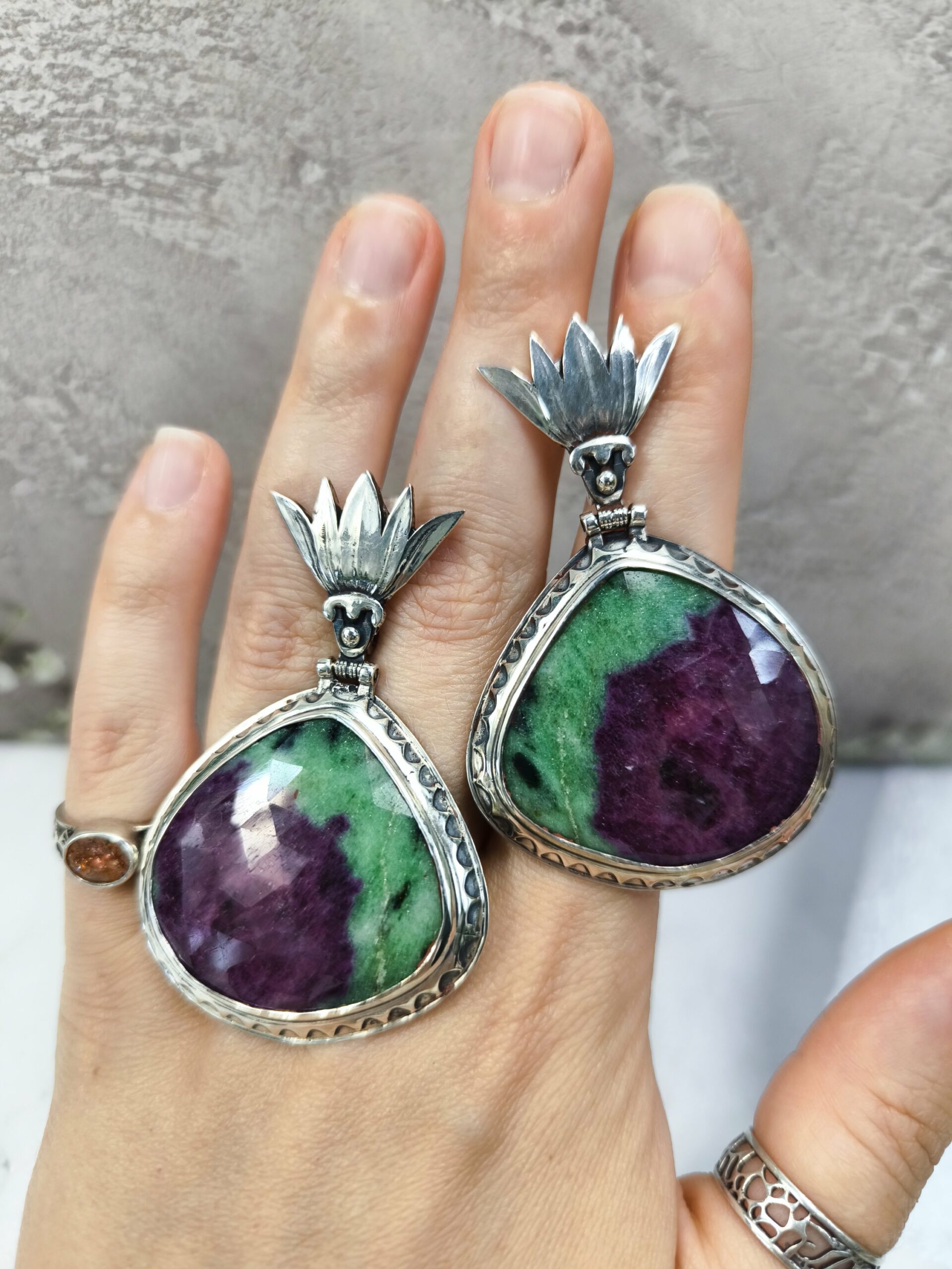 Серьги 