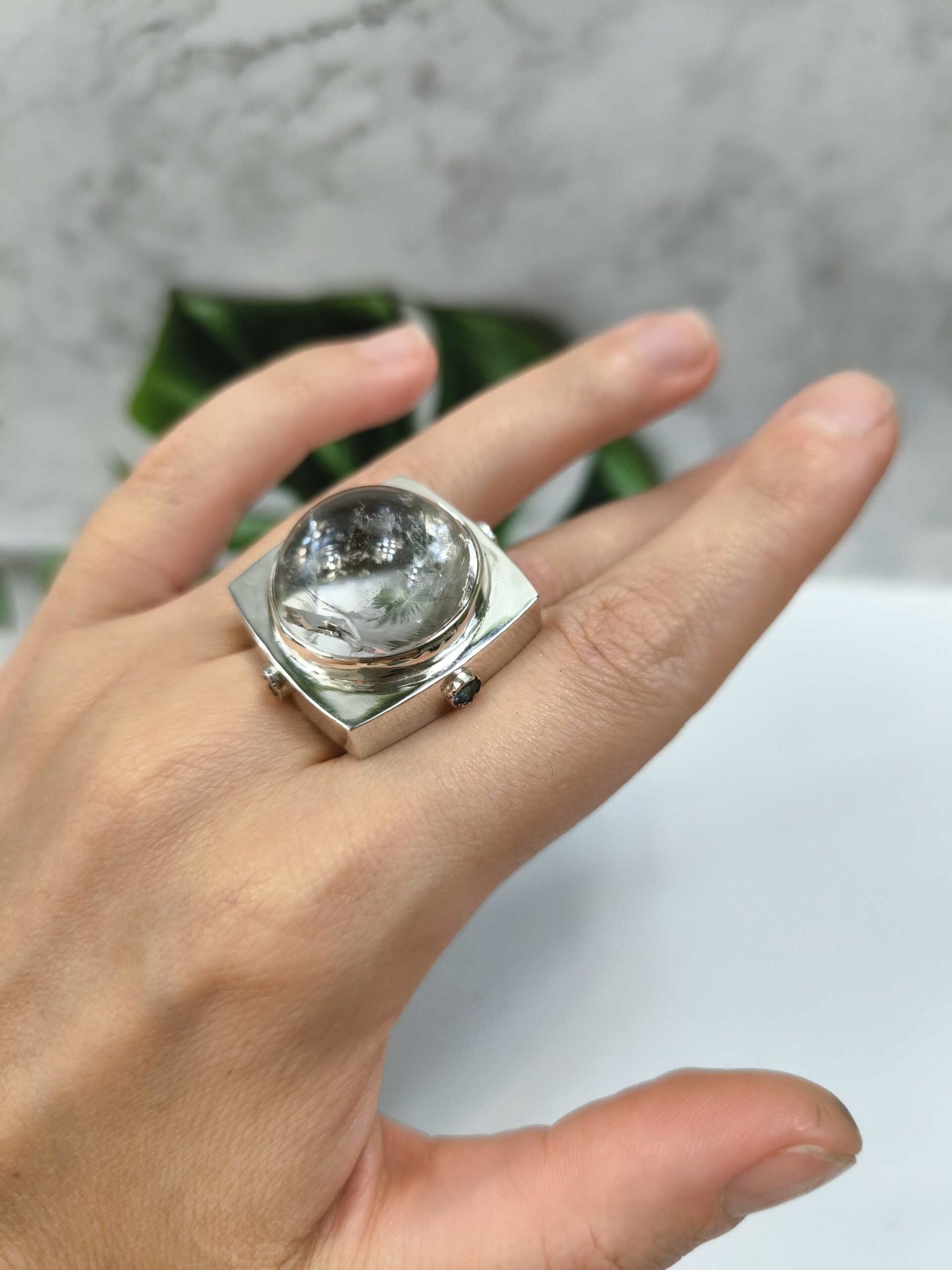 Радужный Кварц