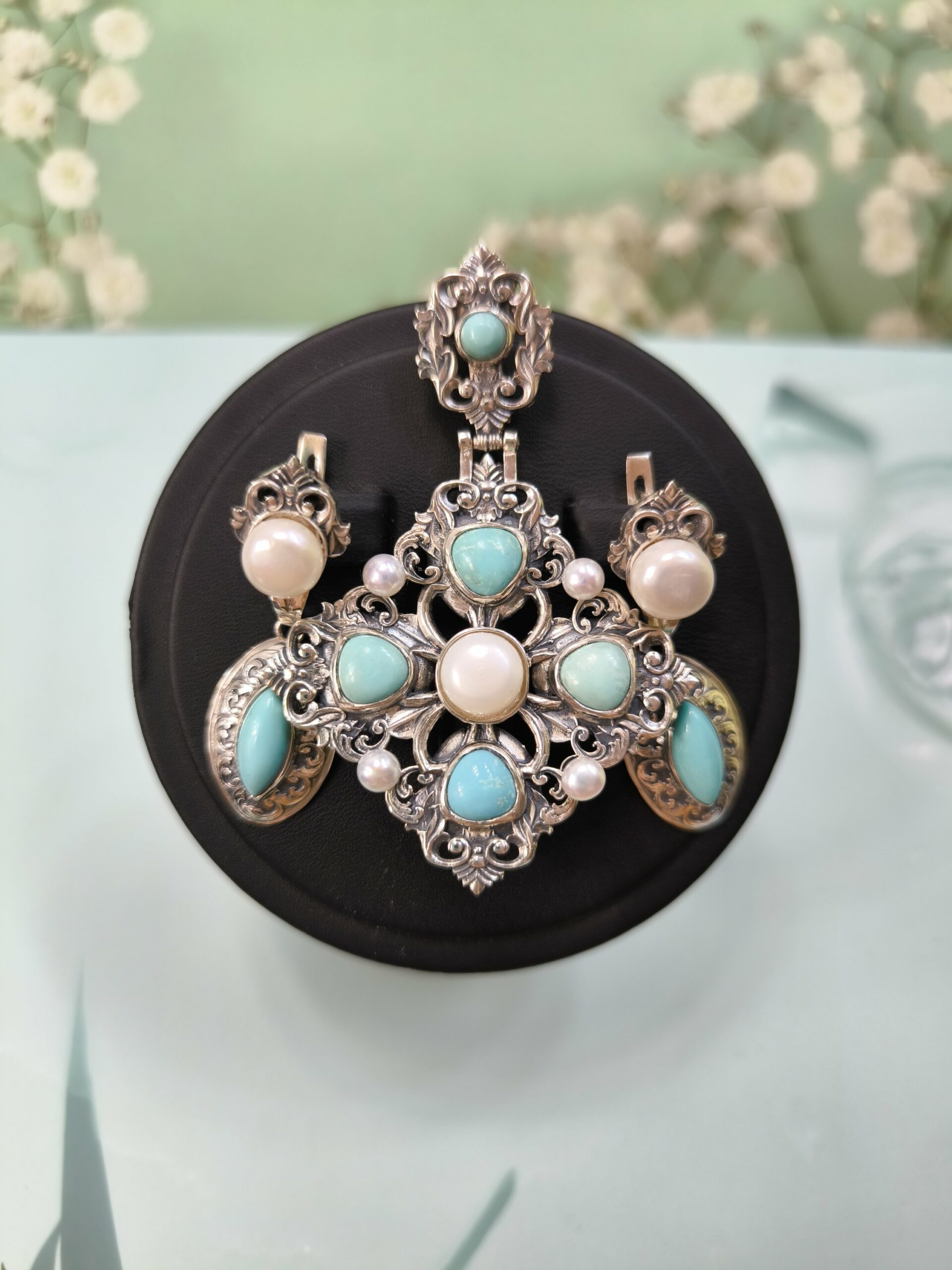 Бирюза и жемчуг