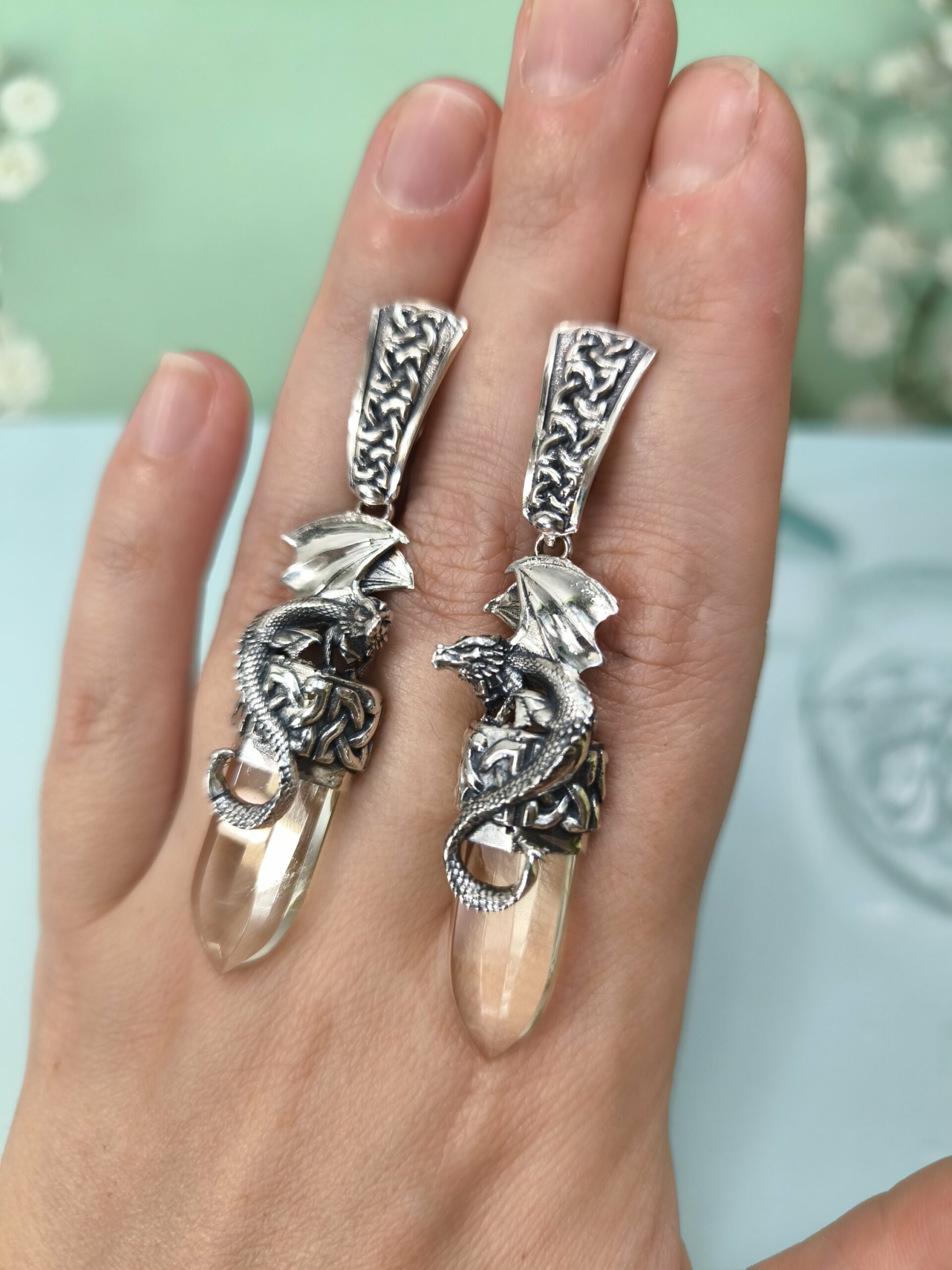 Драконы. Кристалл цитрина